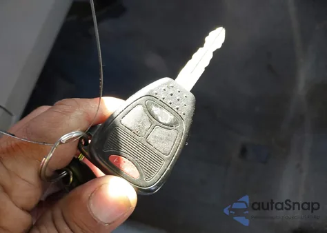 2008 Jeep Liberty Sport z USA, uszkodzony, nr VIN 1J8GN28K38W182375